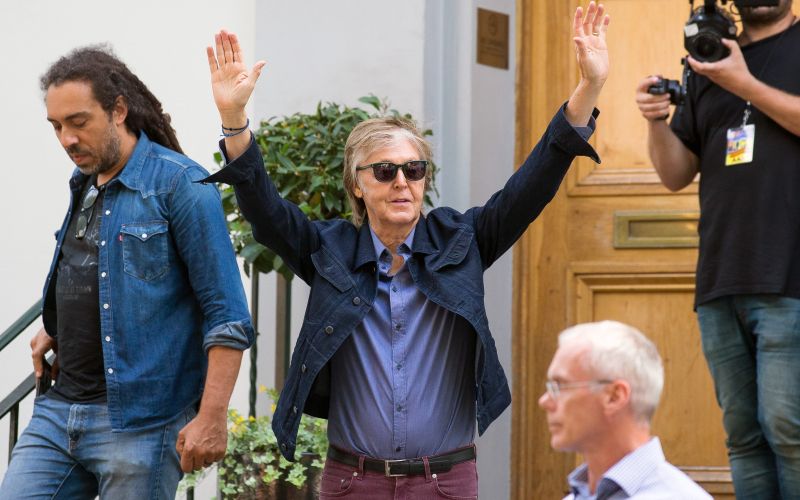 Paul McCartney - Paul McCartney je med glasbeniki, ki so vladi poslali odprto pismo.