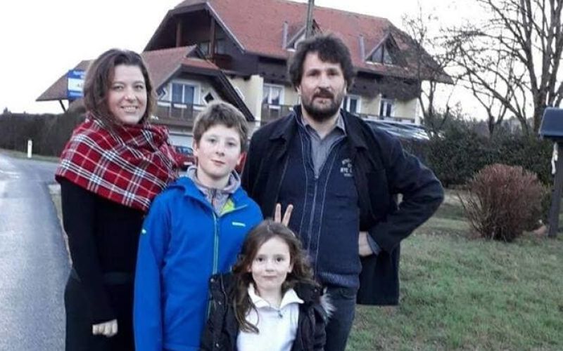 Katarina Pajnič z družino