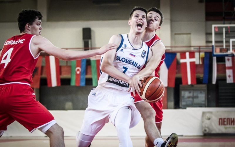 slovenija kosarka u18.jpg