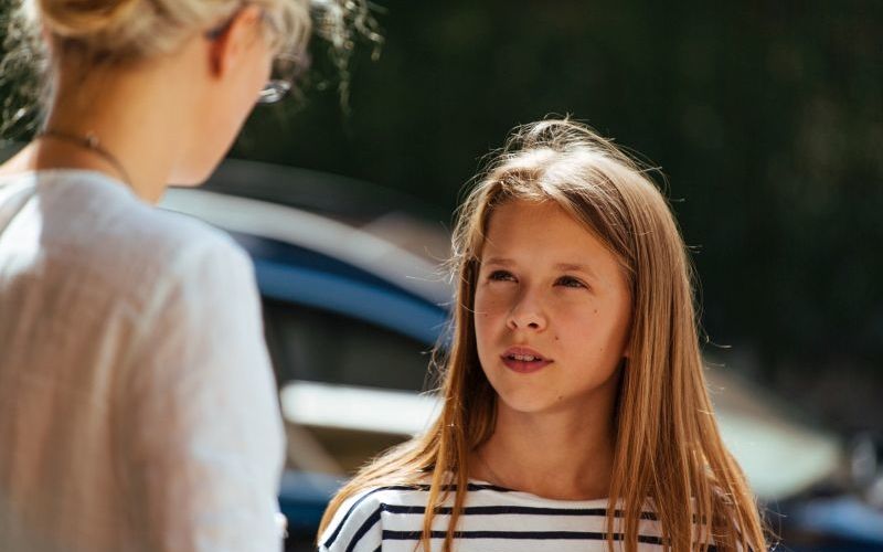 GAJIN SVET Ajda Smrekar in Tara Milharčič 2 - kopija.jpg