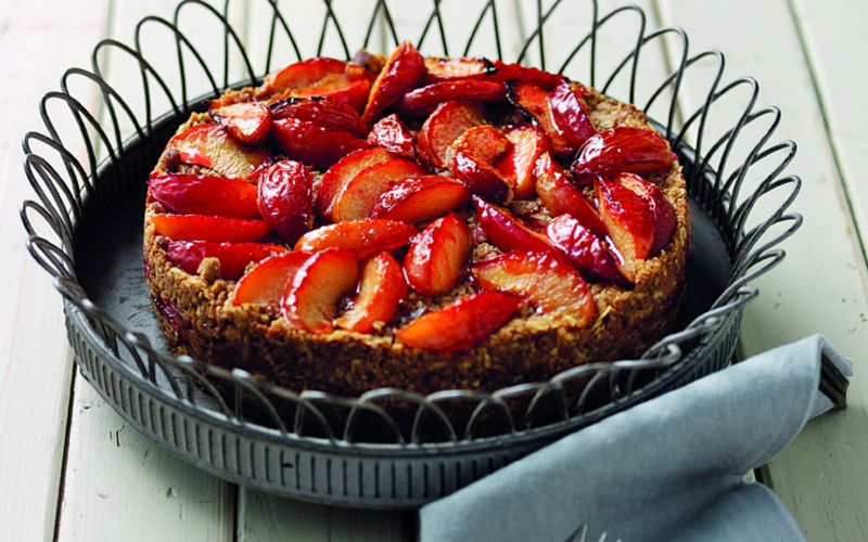 Plum-Crumble-cake.jpg