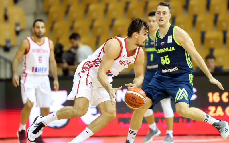 925-19-saric af.JPG