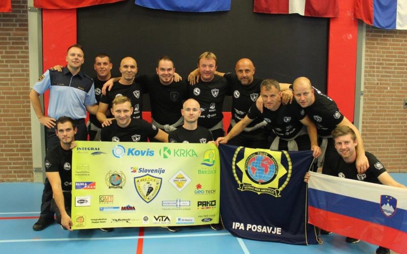 _zzfutsal__01_.jpg