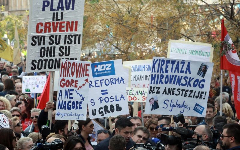 protest, pokojninska reforma, zagreb1.jpg