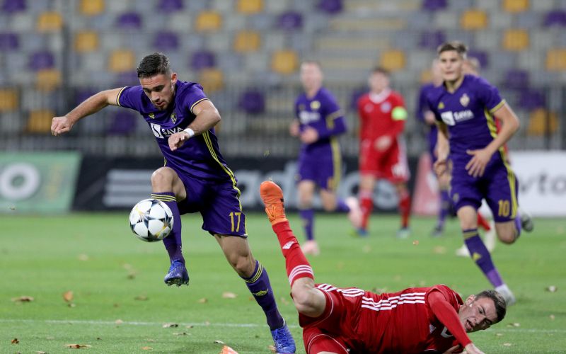 1maribor mladi dw.jpg