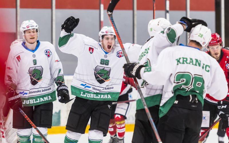 olimpija hokej.jpg