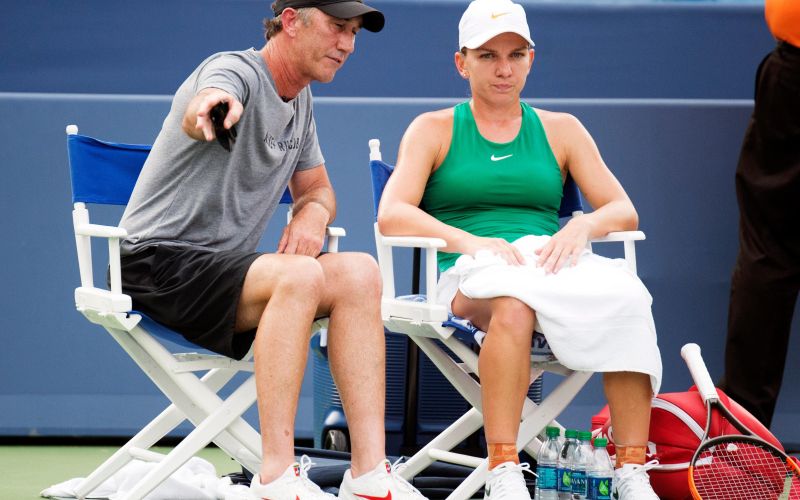 cahill halep.jpg