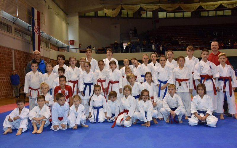 _zzzzkarate__01_.jpg