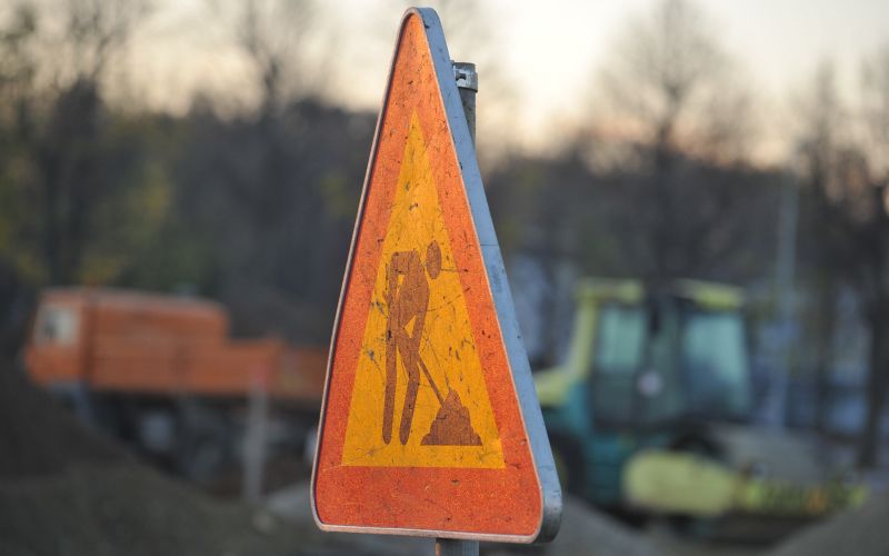 RakiÄan, rondo, gradnja, zapora ceste, SGP POMGRAD , gradbeni delavci