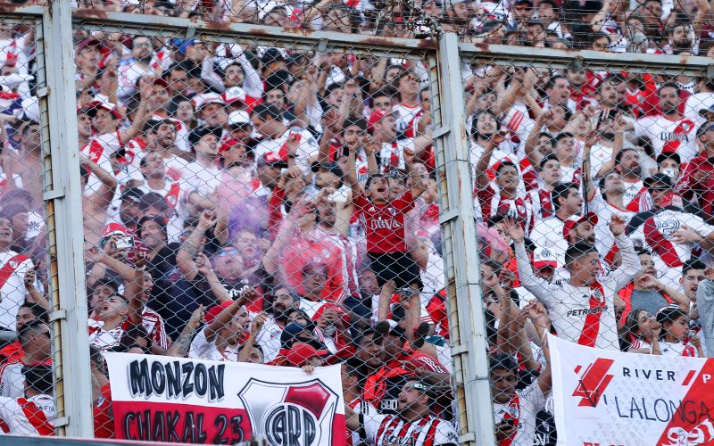 river plate navijaci.jpg