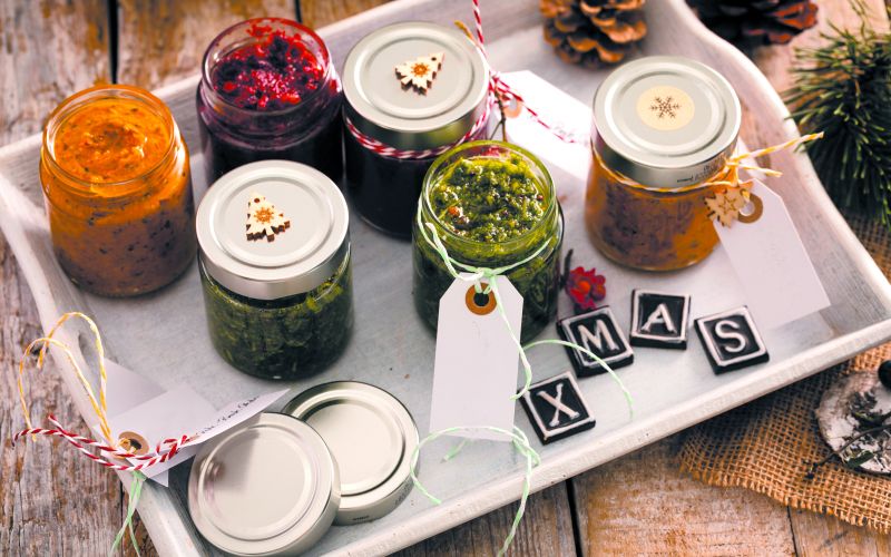 hrana darilo pesto.jpg