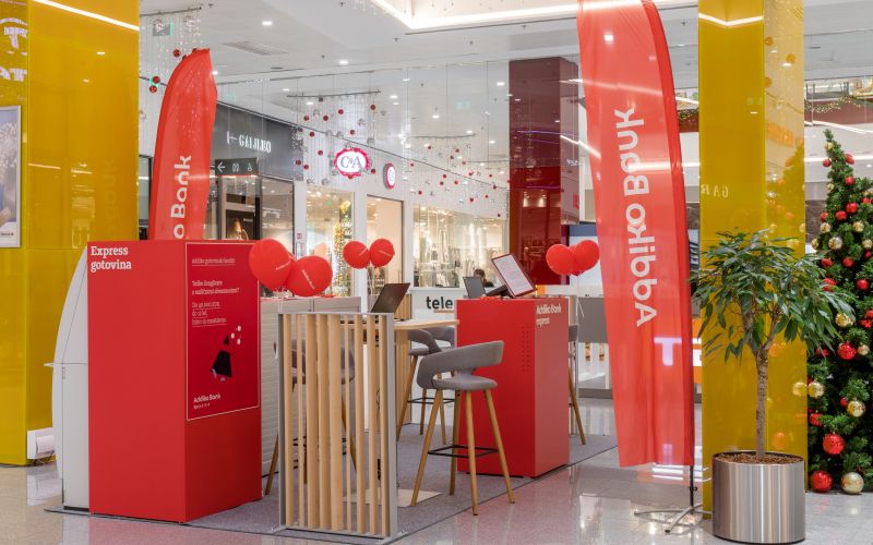 Addiko Bank kiosk Supernova_2.jpg