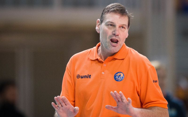 andrej urnaut ach volley 18 af.jpg