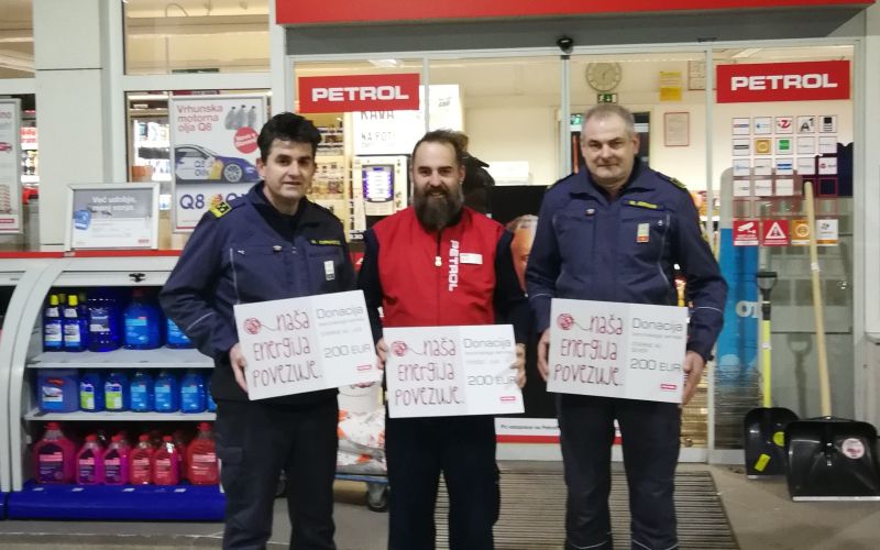 _zzzzslika_predaja_donacije.jpg