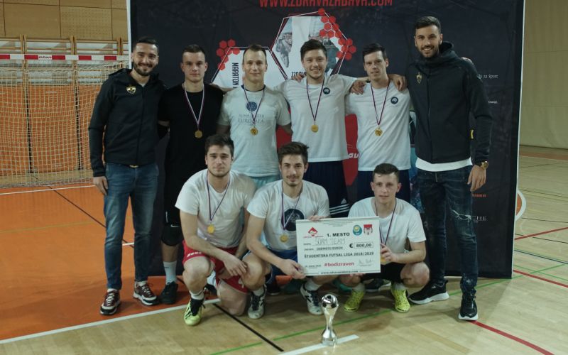 UFL_MB_1.mesto.JPG
