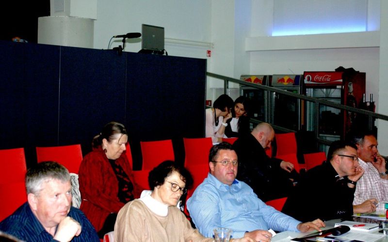 img_1700_000.jpg