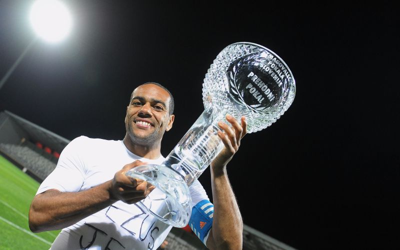 tavares pokal lovorika.JPG