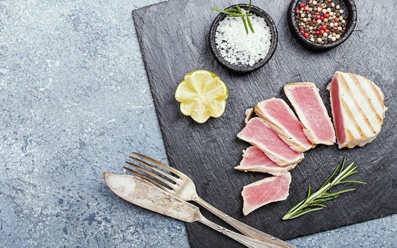 Tuna strak.jpg