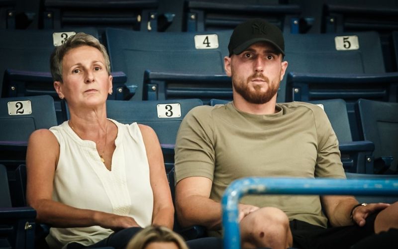 jan oblak 1.jpg