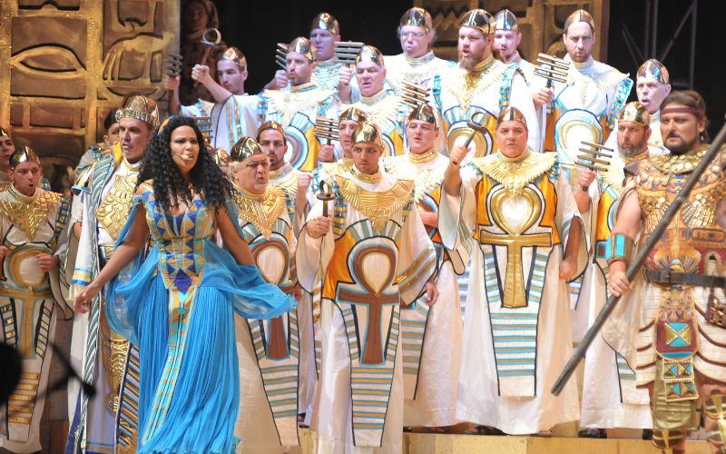 aida 06.jpg