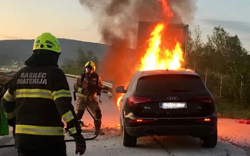 zagorel avtomobil, primorska avtocesta, ravne na kozini