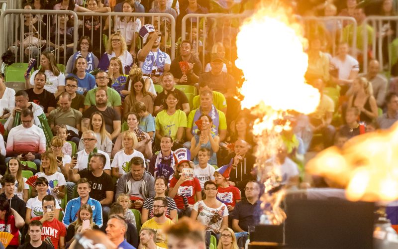 slovenija odbojka navijaci.jpg