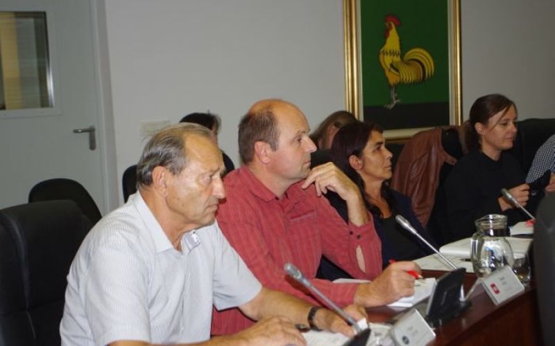 luzar_001.jpg