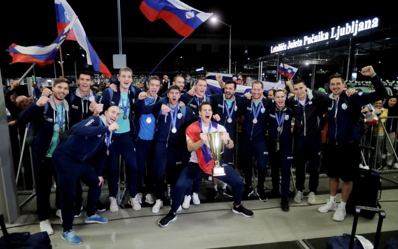 slovenija brnik 1 sta.jpg