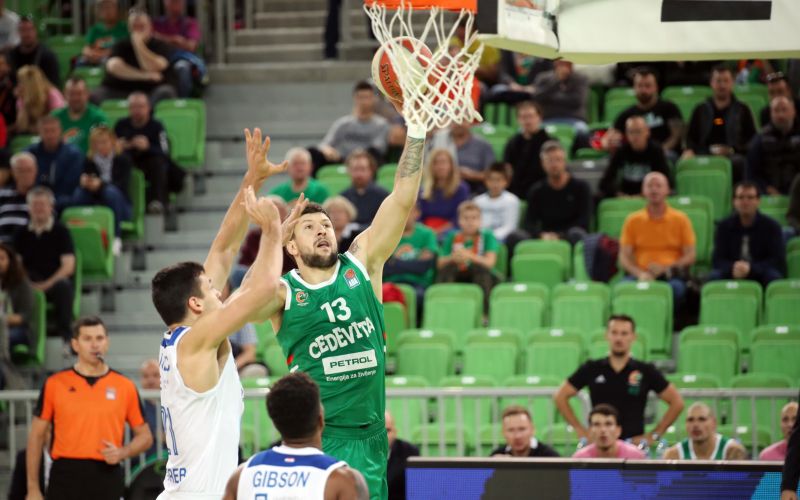 olimpija 1 af 3.JPG