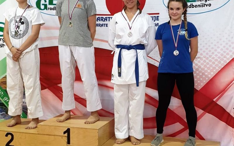 _zzzzzzzzkarate__1_.jpg