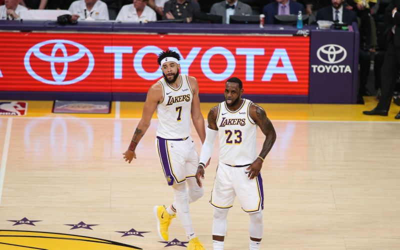 lebron mcgee lakers pm.jpg