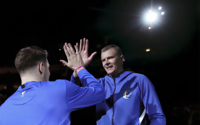 luka doncic kristaps porzingis.jpg