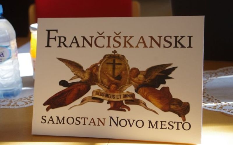 francis_001.jpg