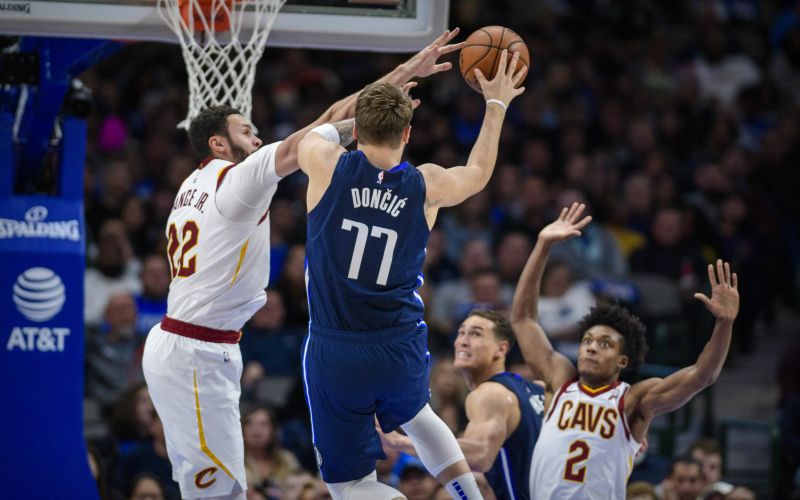 doncic 3 re.jpg