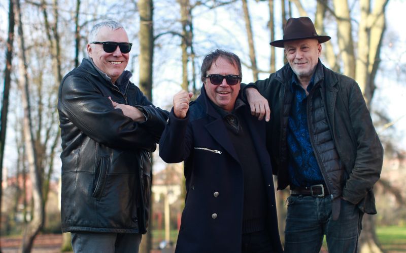 zoran predin +peter lovsin +vlado kreslin (9).jpg