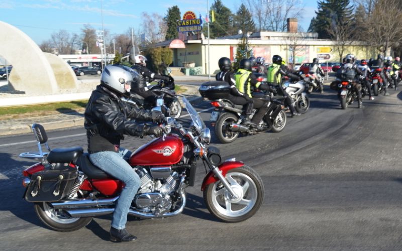moto-klub-kamagot, radenci, motoristi, silvestrska-vožnja