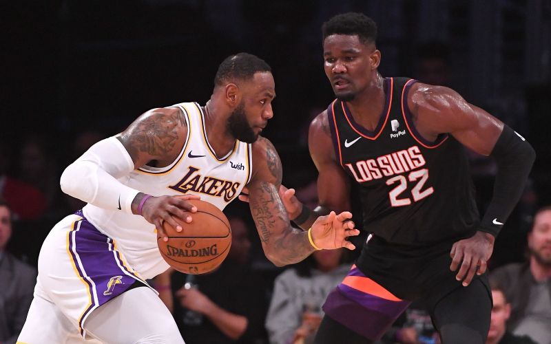 lebron james re.jpg