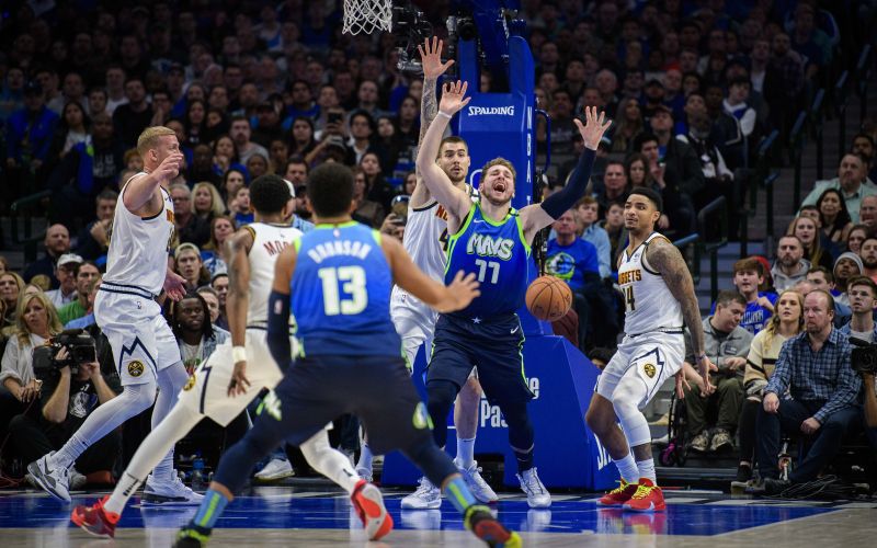 doncic dallas re.jpg