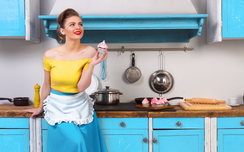 kuhinja, petdeseta, gospodinja