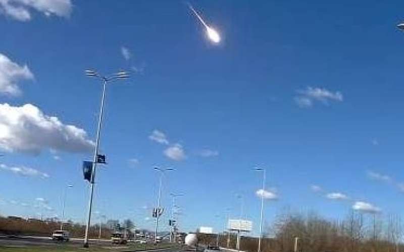 meteorit, eksplozija.jpg