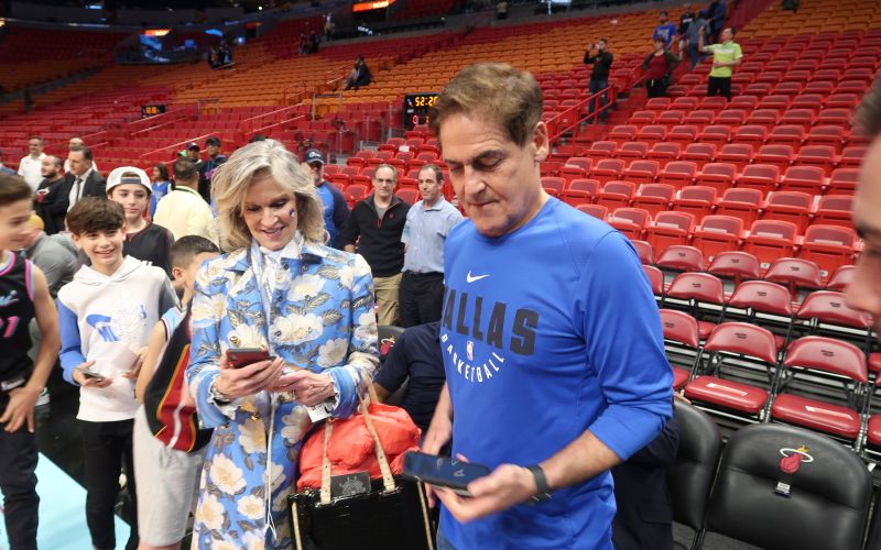 mark cuban darilo.jpg
