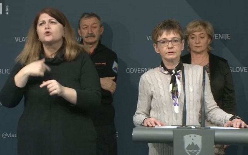 novinarska_konferenca.jpg