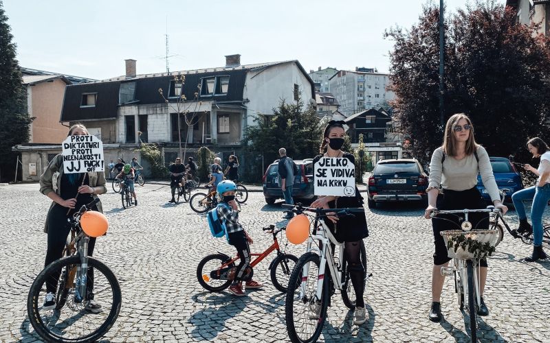 Trbovlje - protest na kolesu.jpg