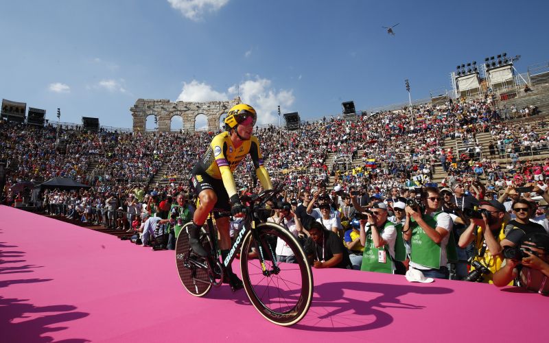 roglic giro.jpg