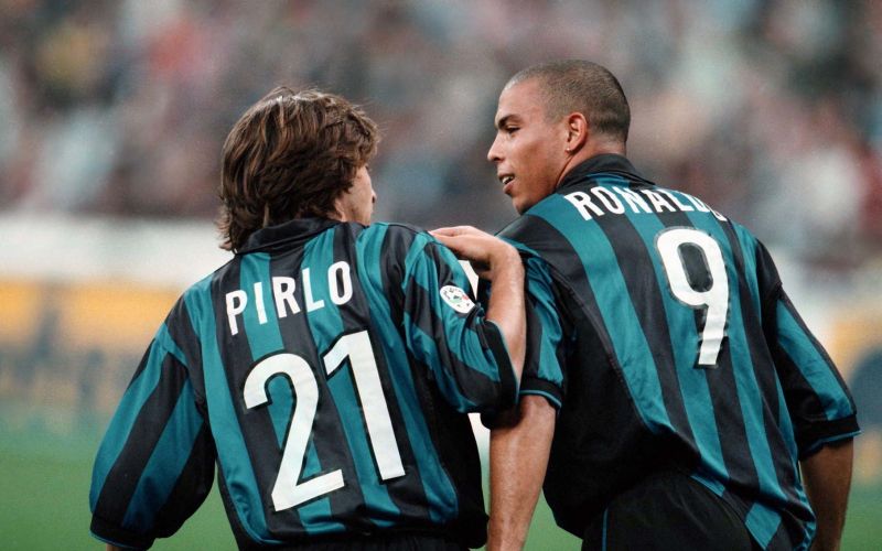 pirlo ronaldo.jpg