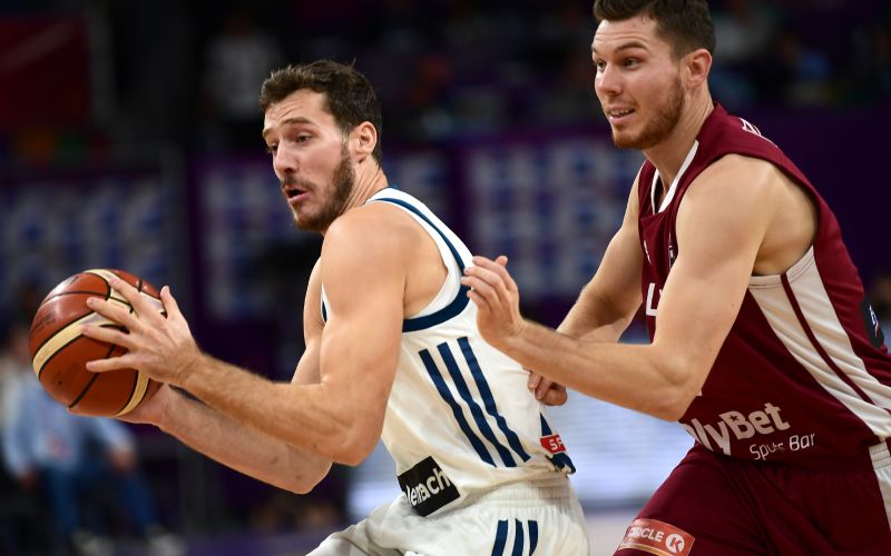 goran dragić dairis bertans.jpg