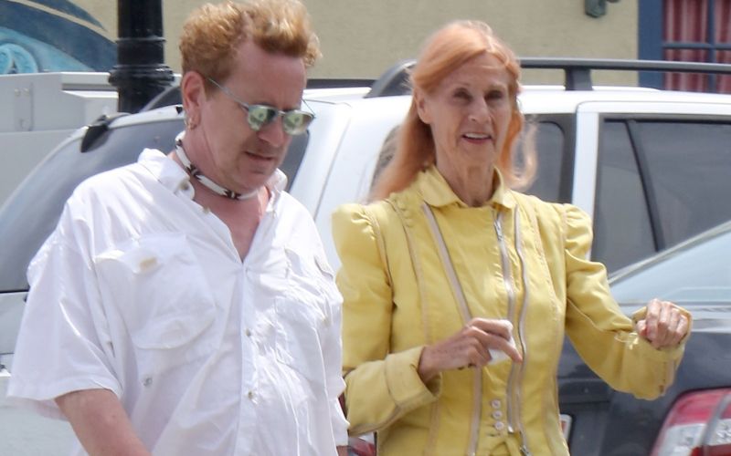 johnny rotten 2.jpg