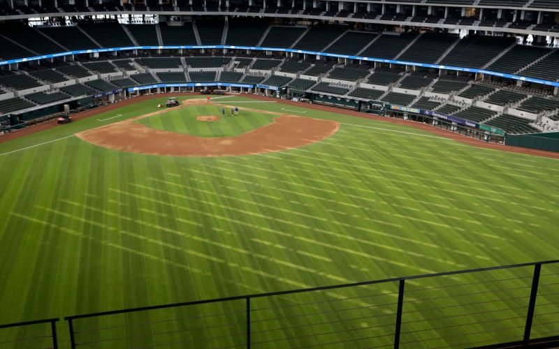 mlb.jpg