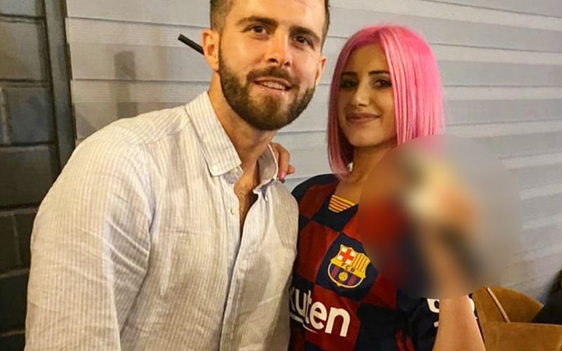 pjanic stela.jpg