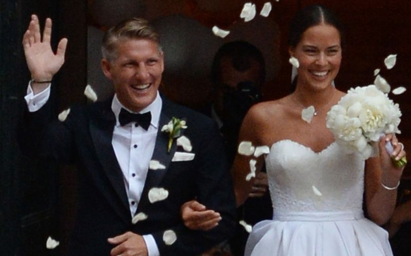 ana ivanovic Schweinsteiger 2.jpg